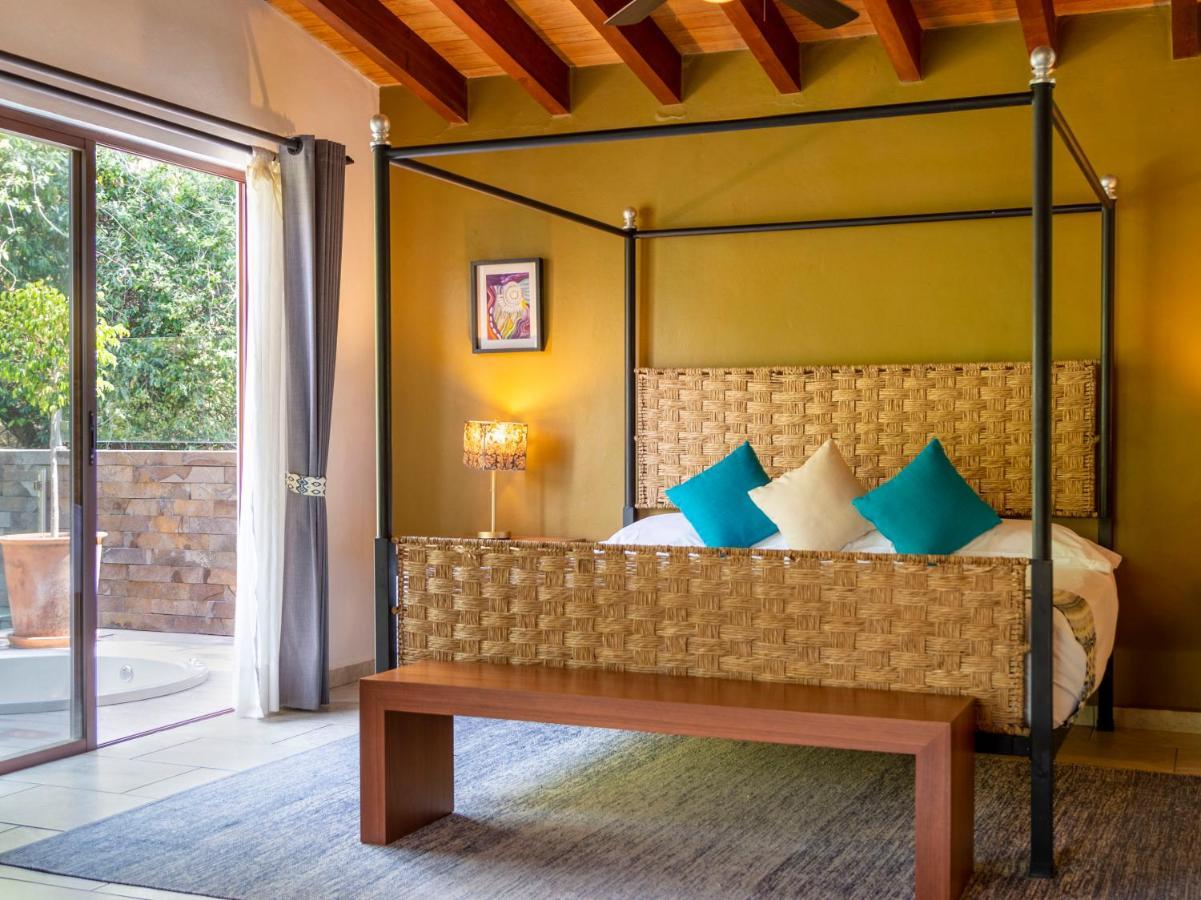 Hotel Amate Del Rio 말리날코 외부 사진
