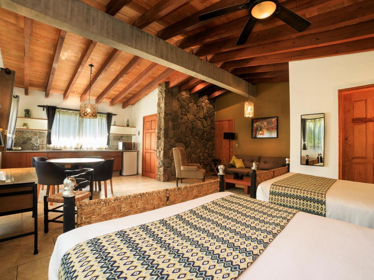 Hotel Amate Del Rio 말리날코 외부 사진